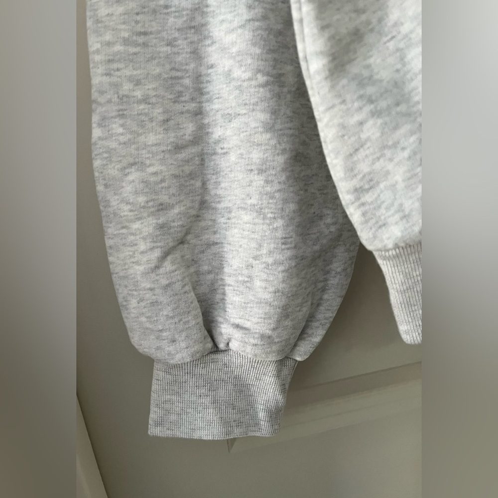 NWT Women’s Hollister Hoodie zip Sweatshirt “Hamptons Tennis” soft size M - Picture 4 of 7